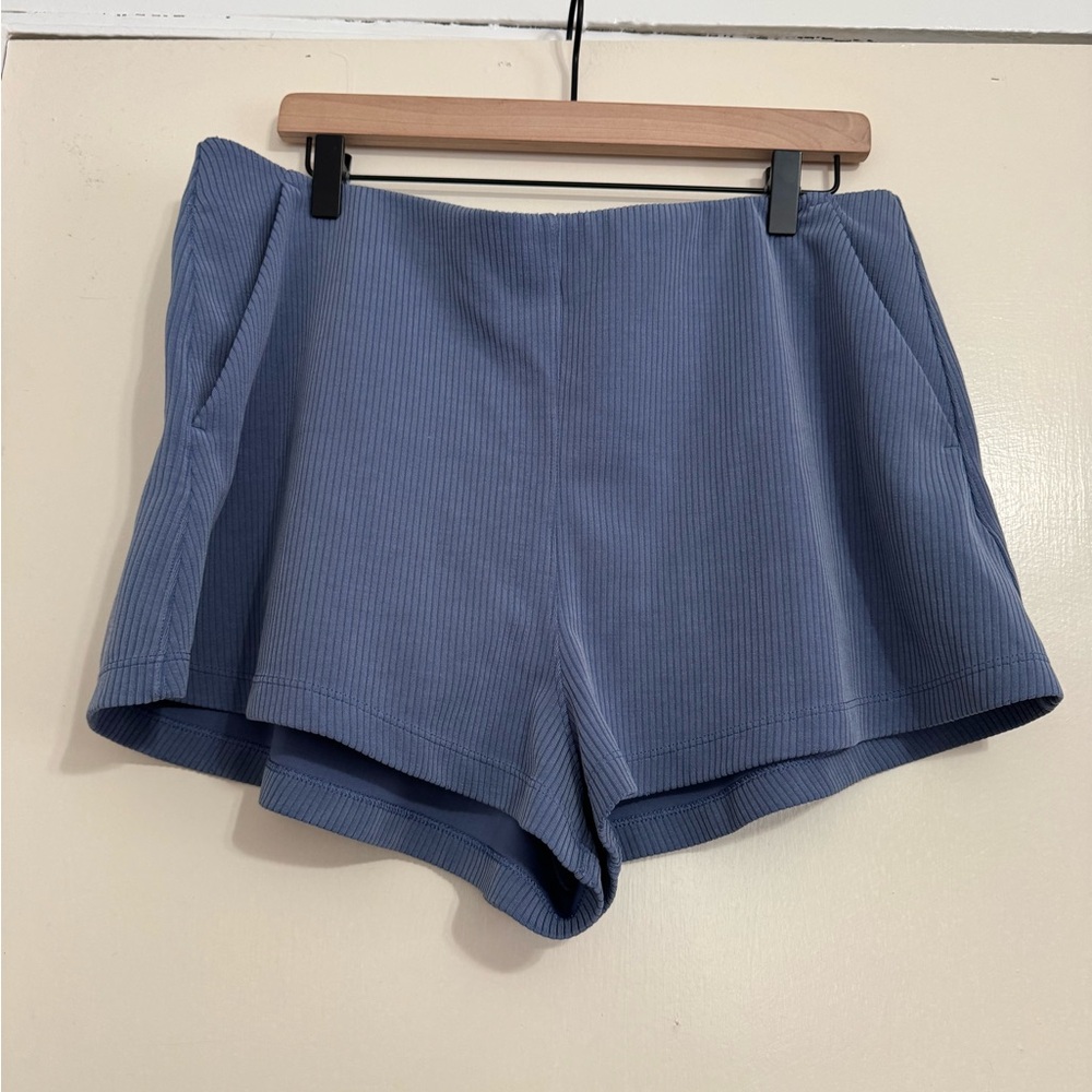 lululemon athletica Ribbed Slate Blue High-Waist Shorts